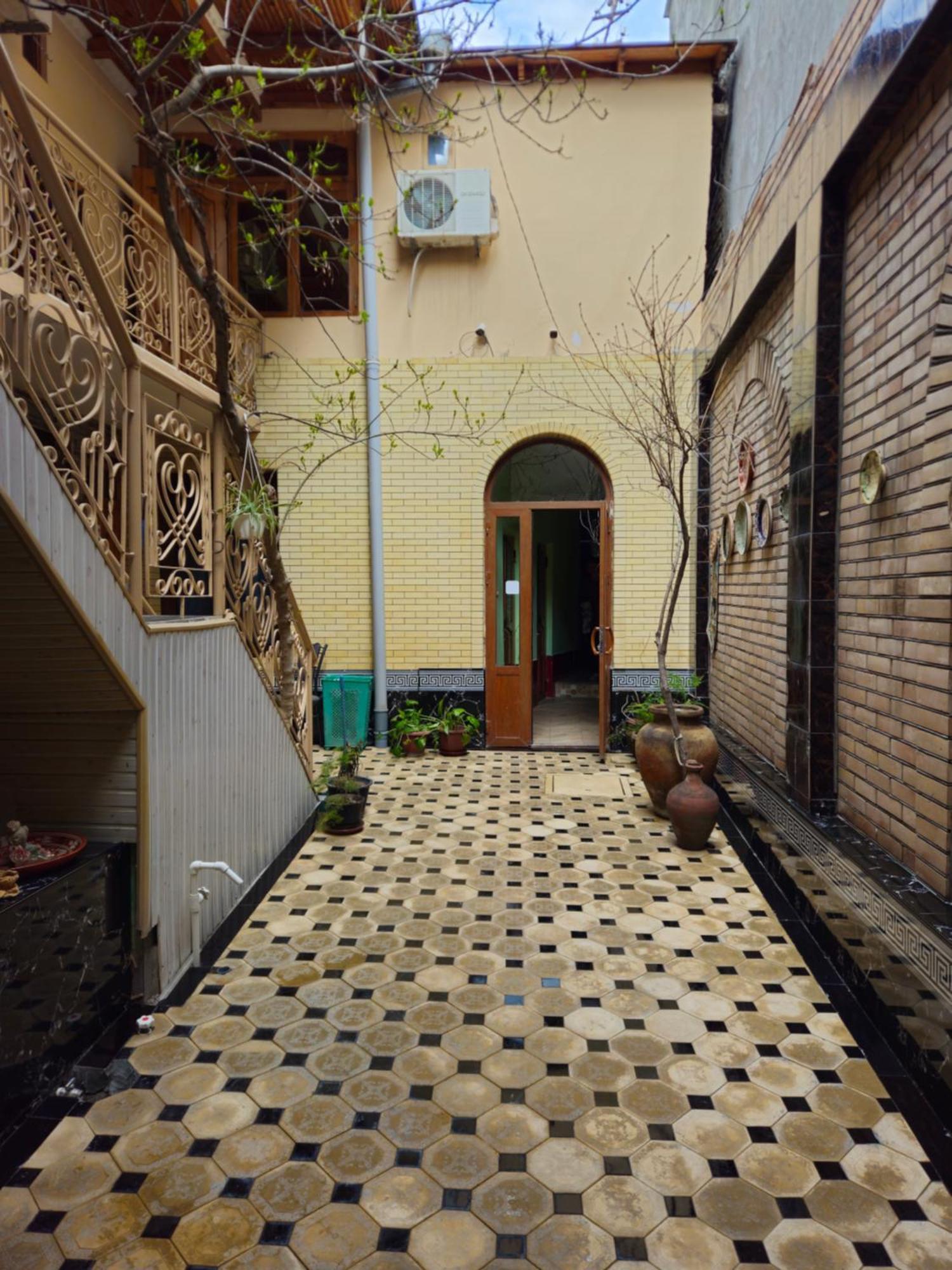 B&B Bahodir Samarkand Bagian luar foto