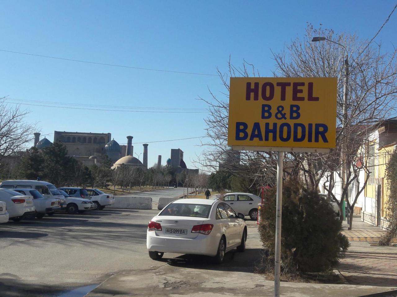 B&B Bahodir Samarkand Bagian luar foto